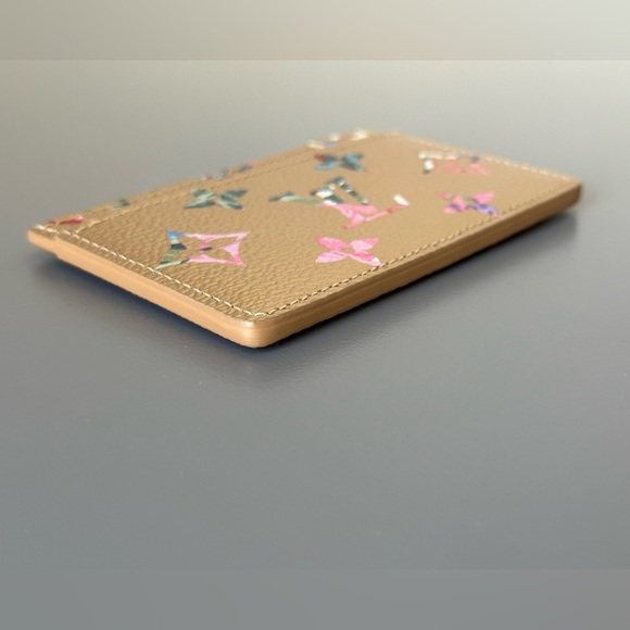 Louis Vuitton Limited Edition Garden Collection Metallic Gold Cardholder (NWOT) - Picture 6 of 12